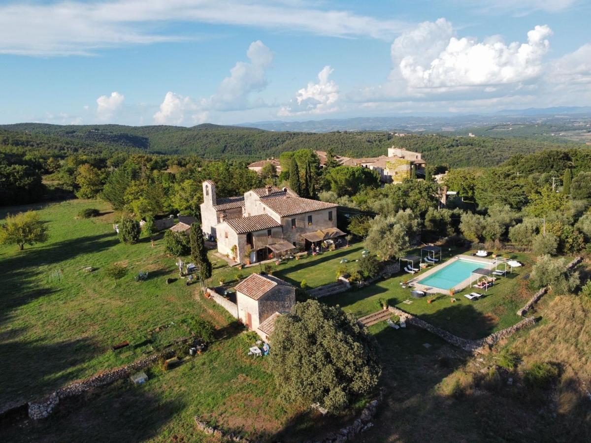 La Canonica Di San Michele Monteriggioni Buitenkant foto