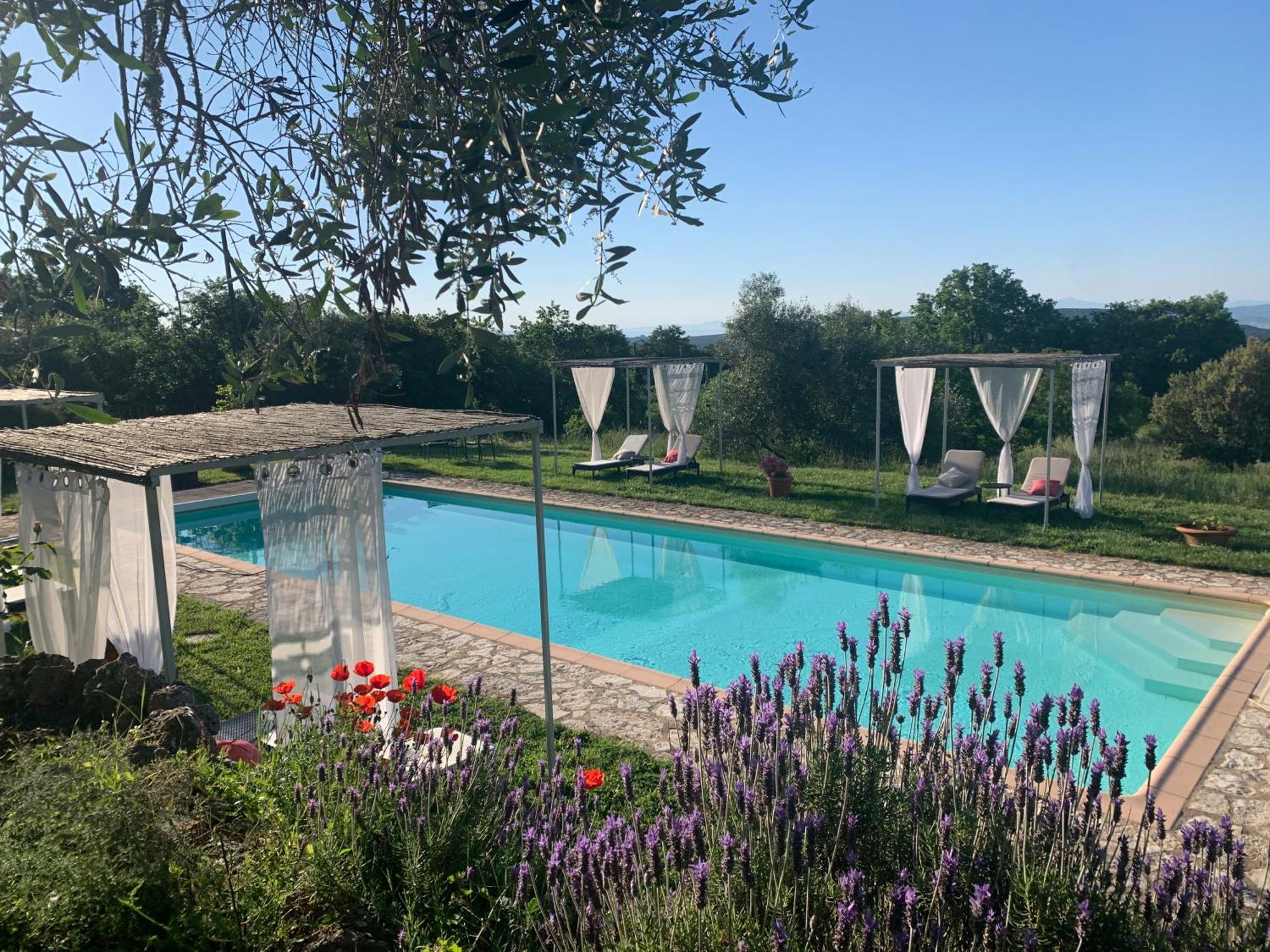 La Canonica Di San Michele Monteriggioni Buitenkant foto