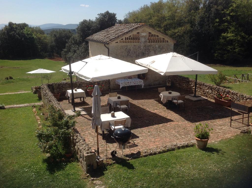 La Canonica Di San Michele Monteriggioni Buitenkant foto