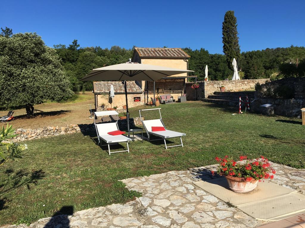 La Canonica Di San Michele Monteriggioni Buitenkant foto