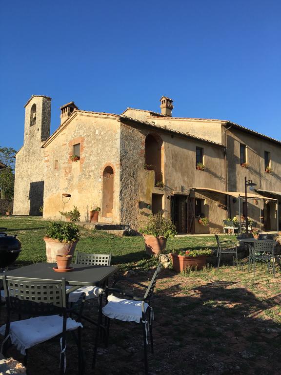 La Canonica Di San Michele Monteriggioni Buitenkant foto