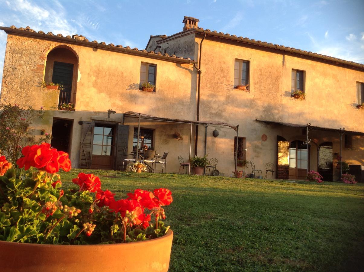 La Canonica Di San Michele Monteriggioni Buitenkant foto