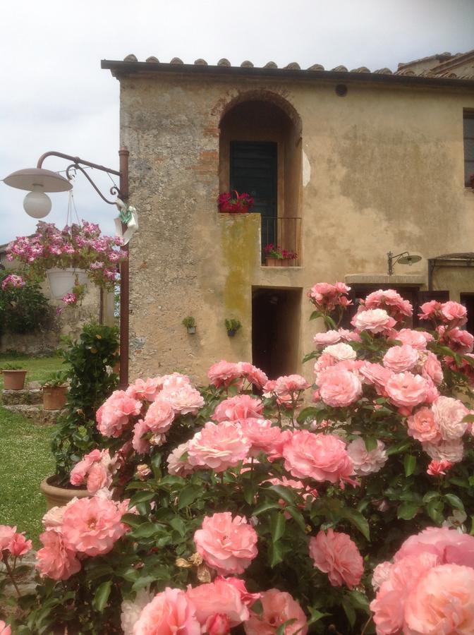 La Canonica Di San Michele Monteriggioni Buitenkant foto