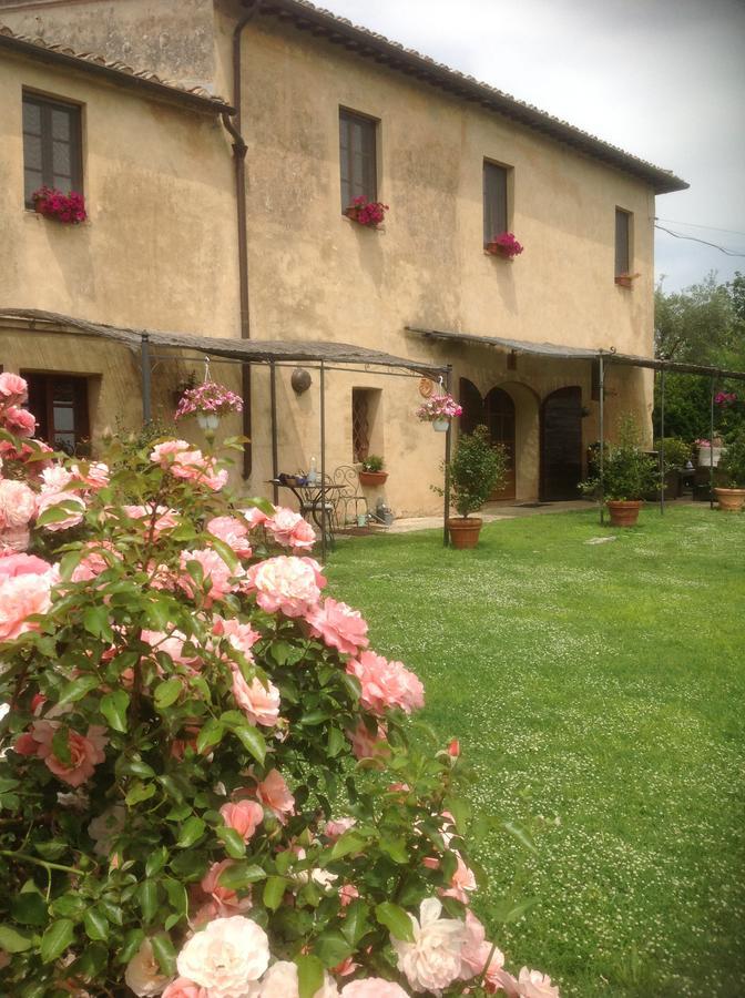 La Canonica Di San Michele Monteriggioni Buitenkant foto