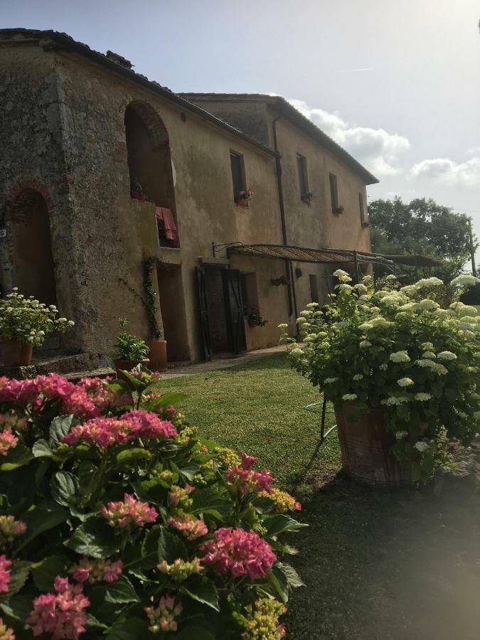 La Canonica Di San Michele Monteriggioni Buitenkant foto
