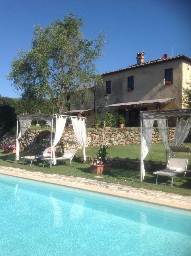 La Canonica Di San Michele Monteriggioni Buitenkant foto